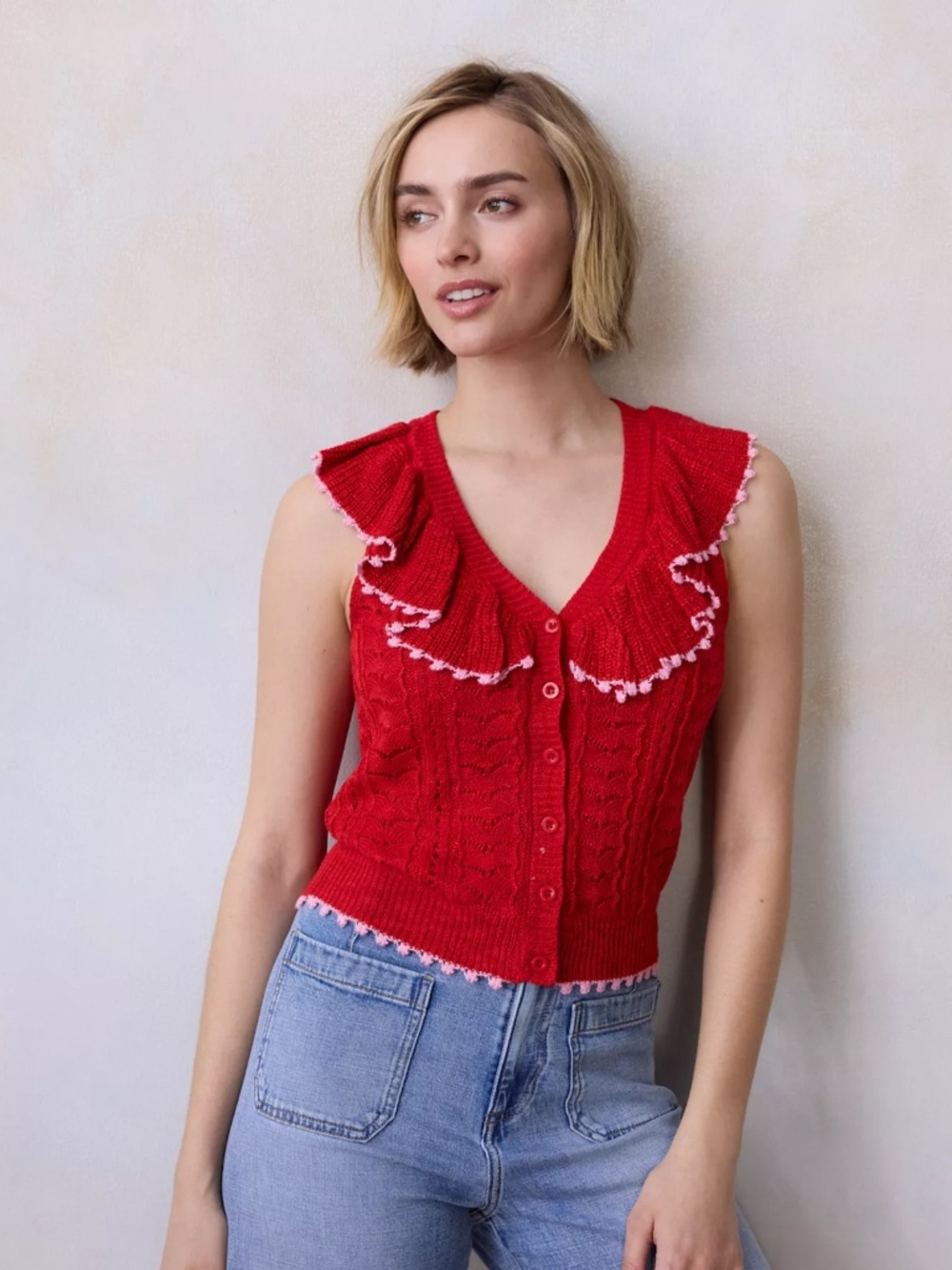 LC Lauren Conrad Petite Ruffle V-Neck Sweater Vest Medium